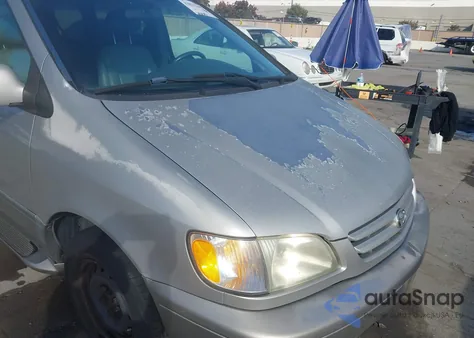 2002 Toyota Sienna Le/Xle из США, поврежденный, VIN 4T3ZF13C32U443114